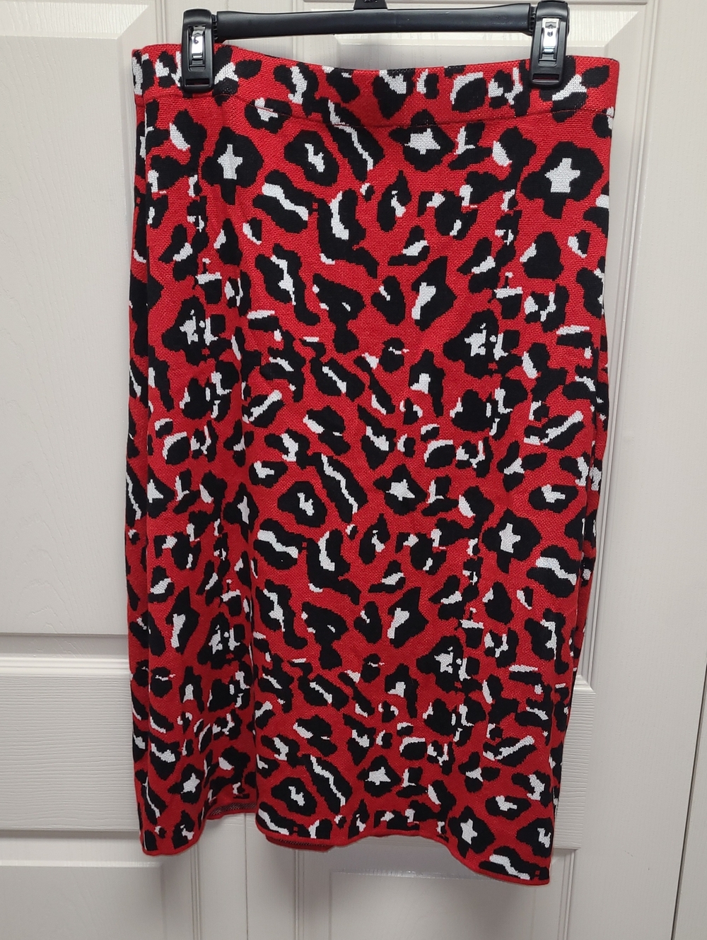 Eloquii Y2K Bold Red Leopard Intarsia Print Knit Stretch Pencil Midi Skirt Plus